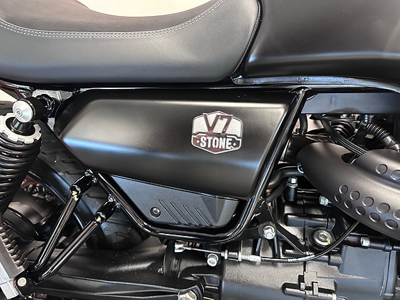 Moto Guzzi V7 Stone *** SERVICE/GARANTI *** 18 of 30
