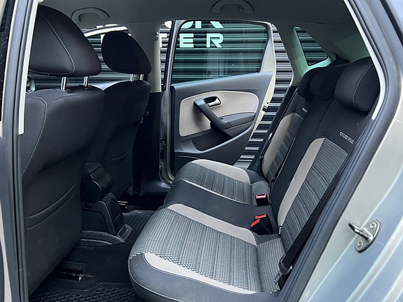Volkswagen Polo Cross 24 of 30