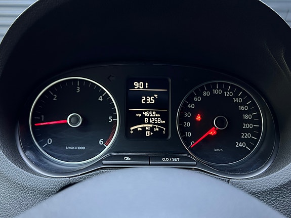 Volkswagen Polo Cross 14 of 30