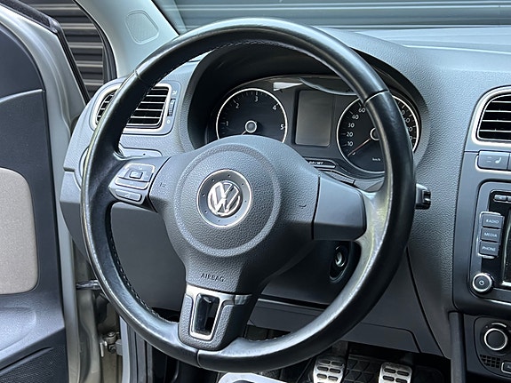 Volkswagen Polo Cross 11 of 30
