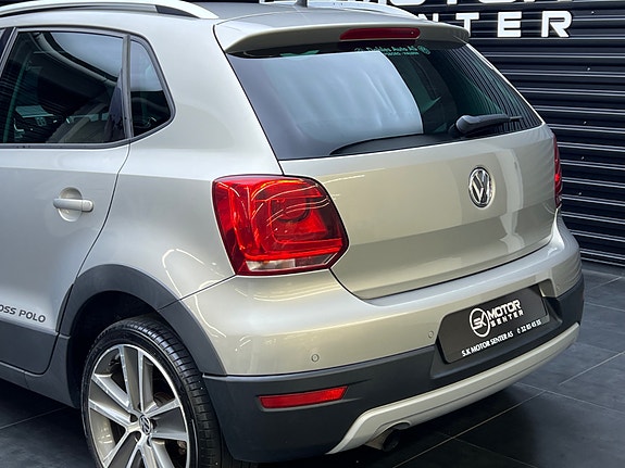 Volkswagen Polo Cross 6 of 30