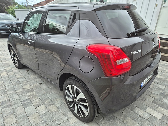 Suzuki Swift 4 of 5