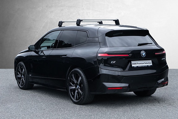 BMW iX 5 of 5