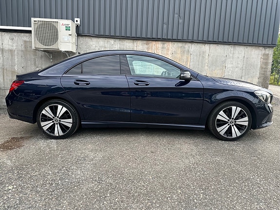 Mercedes-Benz CLA180 5 of 5
