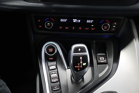 BMW i8 17 of 30