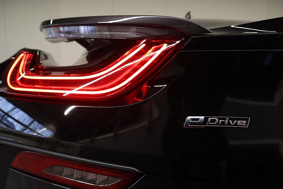 BMW i8 9 of 30