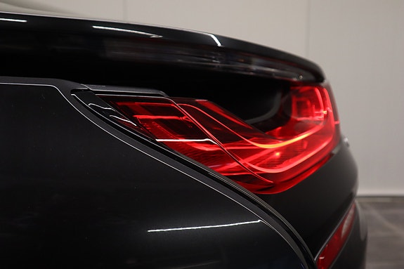 BMW i8 14 of 30