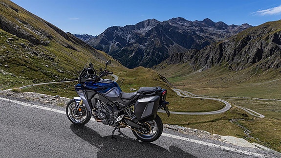 Yamaha Tracer 9 GT+ 4 of 5