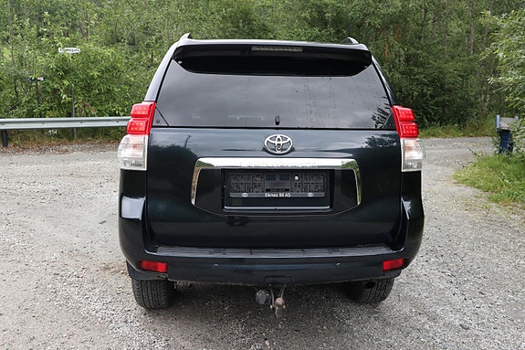 Toyota Land Cruiser 11 of 30
