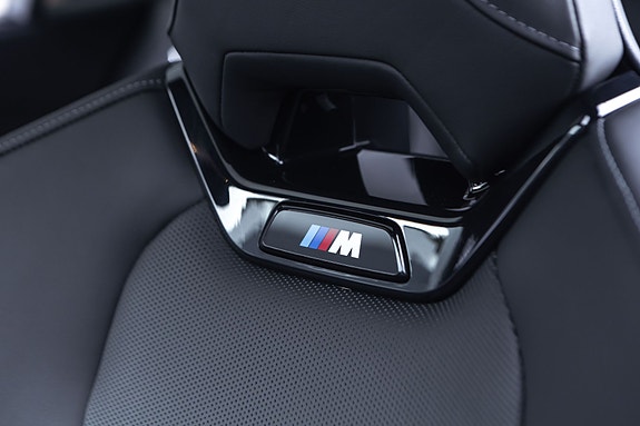 BMW i5 22 of 30
