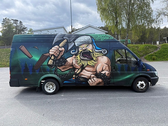 Ford Transit 2 of 8