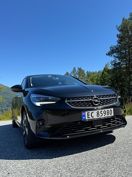 Opel Corsa 4 of 5