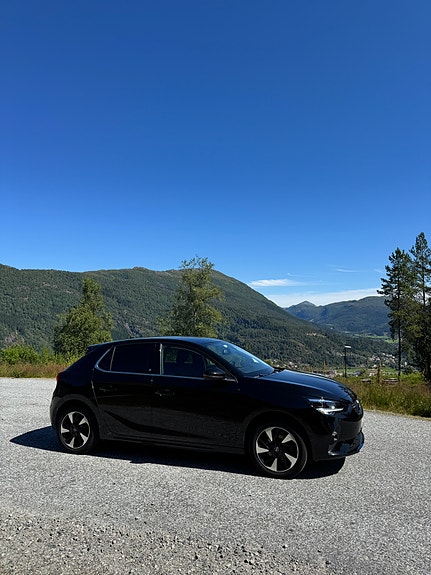 Opel Corsa 3 of 5