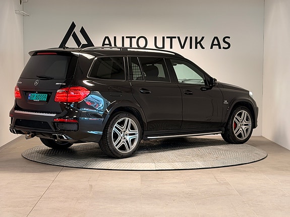 Mercedes-Benz GL63 3 of 5