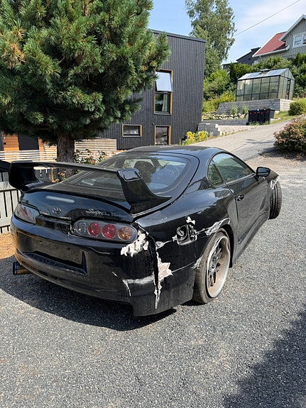 Toyota Supra 5 of 5
