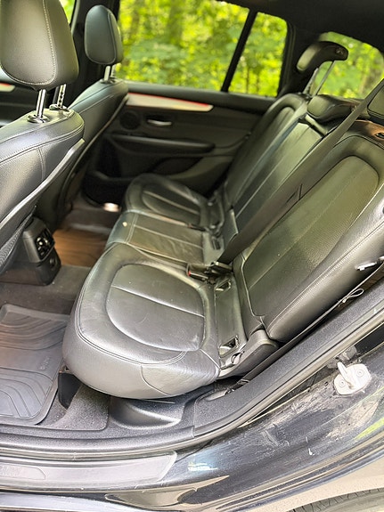 BMW 220d 16 of 30