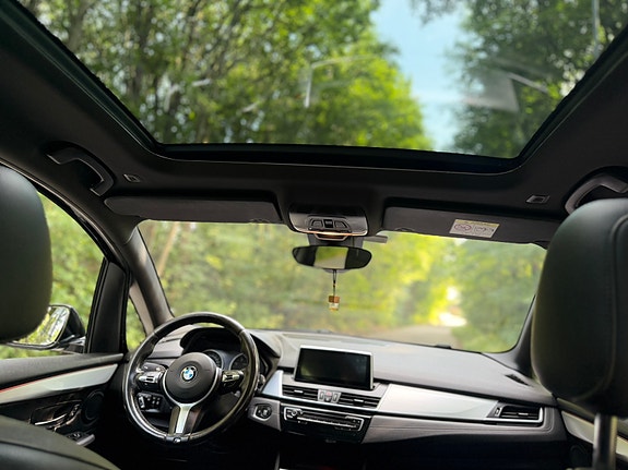 BMW 220d 23 of 30