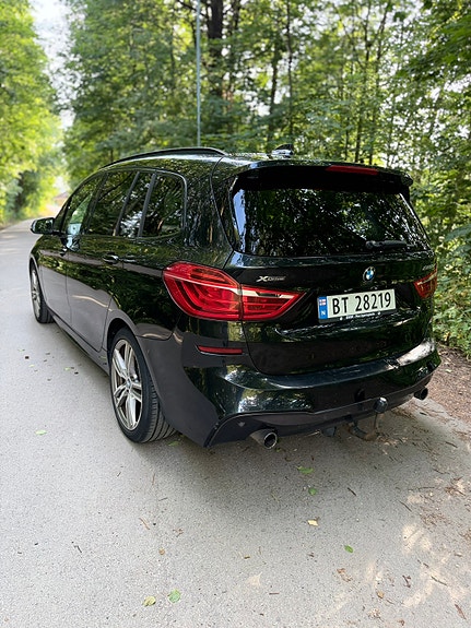 BMW 220d 5 of 30