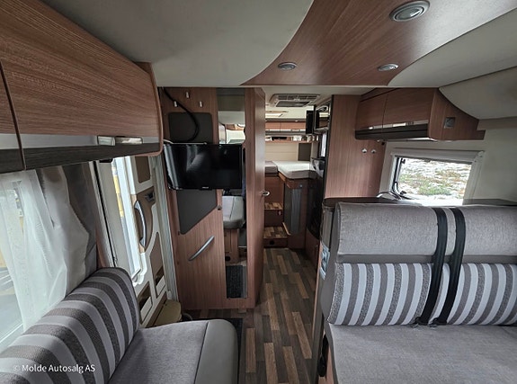 Knaus 12 of 24