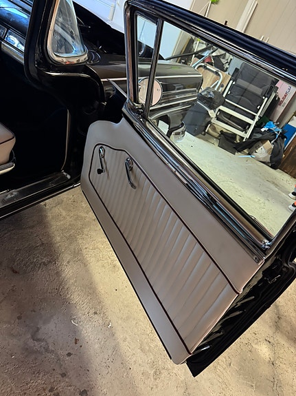 Ford Custom 3 of 15