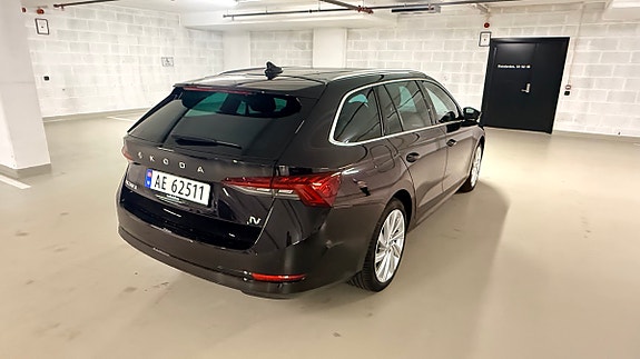 Skoda Octavia 4 of 5