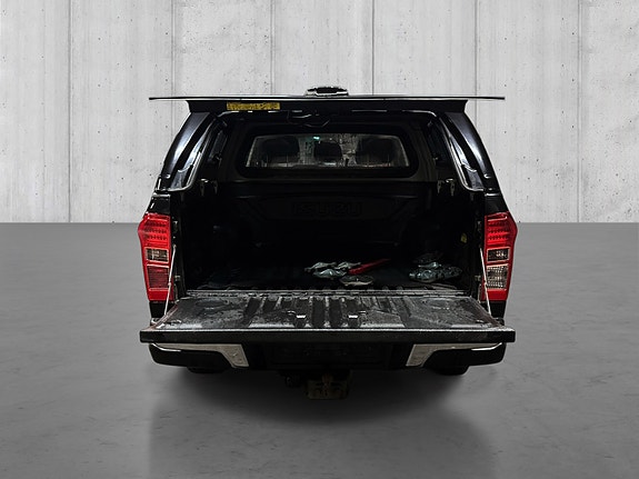 Isuzu D-max 25 of 29