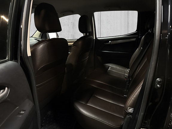 Isuzu D-max 24 of 29