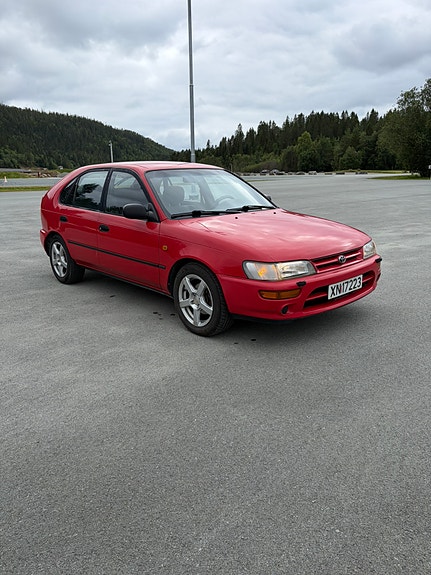 Toyota Corolla 5 of 5