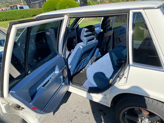 Volvo 740 6 of 10
