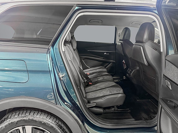 Peugeot 5008 19 of 26