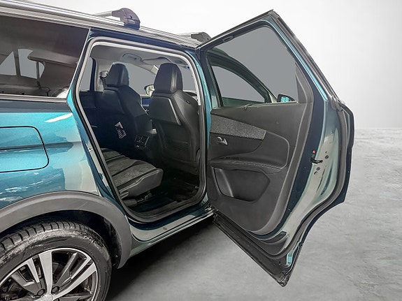 Peugeot 5008 18 of 26