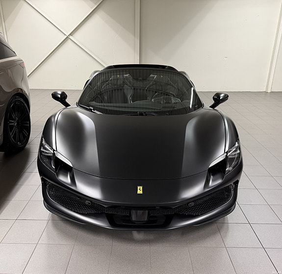 Ferrari 296 GTS 4 of 5