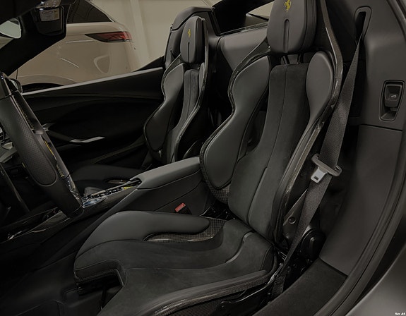 Ferrari 296 GTS 6 of 14