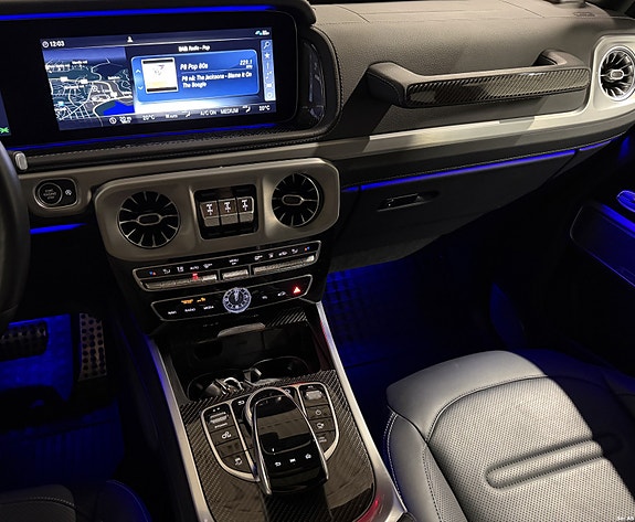 Mercedes-Benz G500 7 of 23