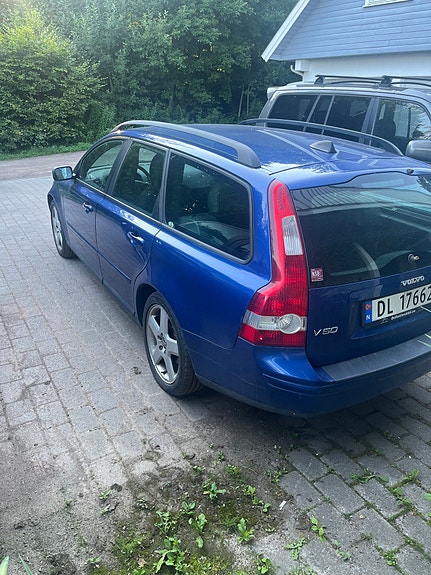 Volvo V50 5 of 5