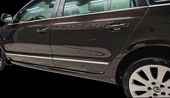 Skoda Superb 7 of 30