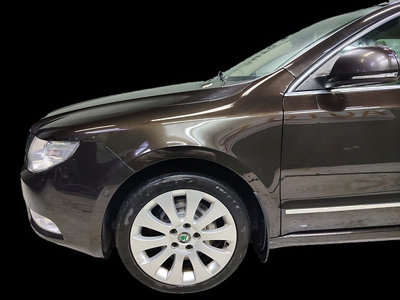 Skoda Superb 4 of 5