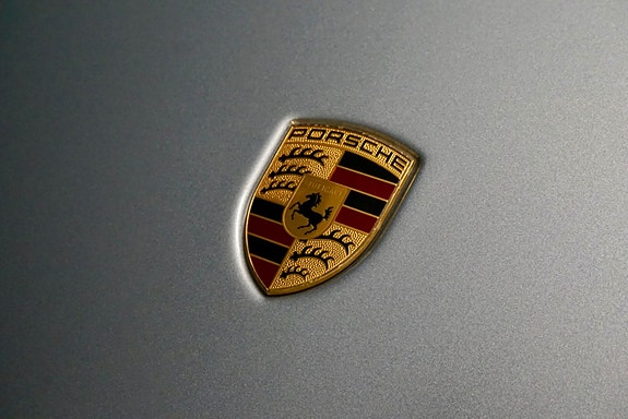 Porsche Taycan Cross Turismo 6 of 30