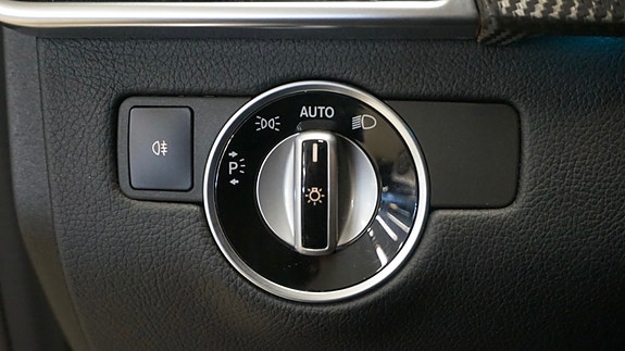 Mercedes-Benz GLS63 15 of 30