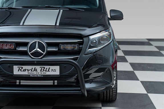 Mercedes-Benz Vito 119 2 of 5