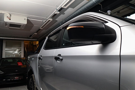 Isuzu D-max 4 of 5