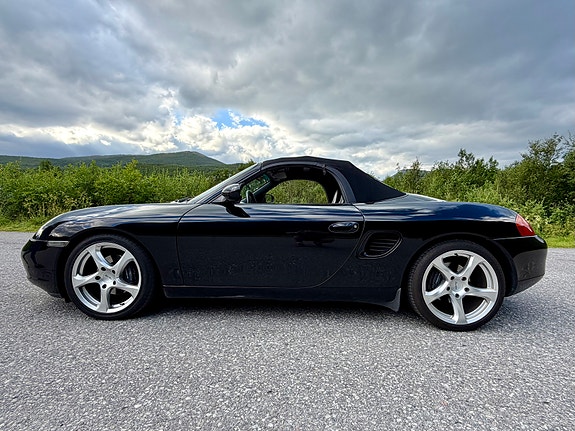 Porsche Boxster 18 of 30