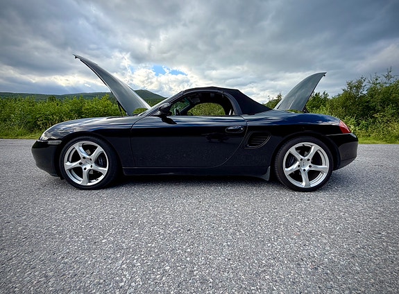 Porsche Boxster 19 of 30