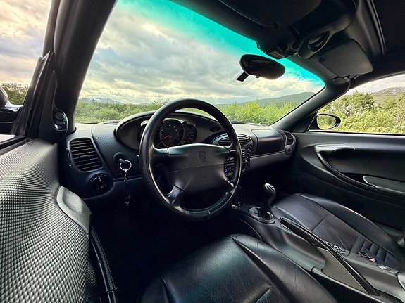 Porsche Boxster 21 of 30