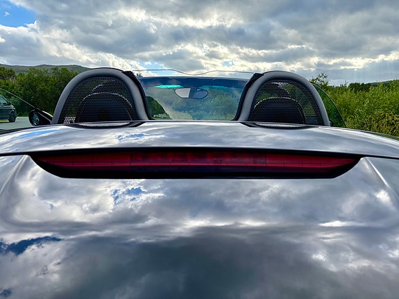 Porsche Boxster 10 of 30