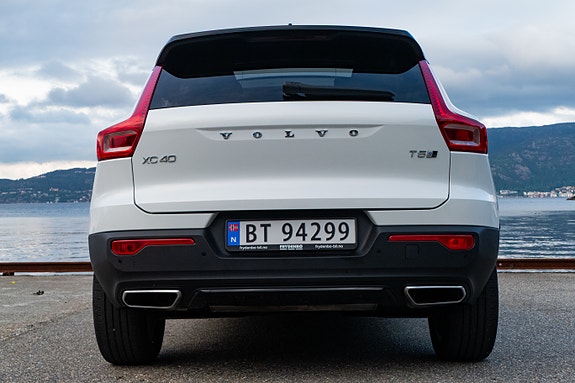 Volvo XC40 19 of 20