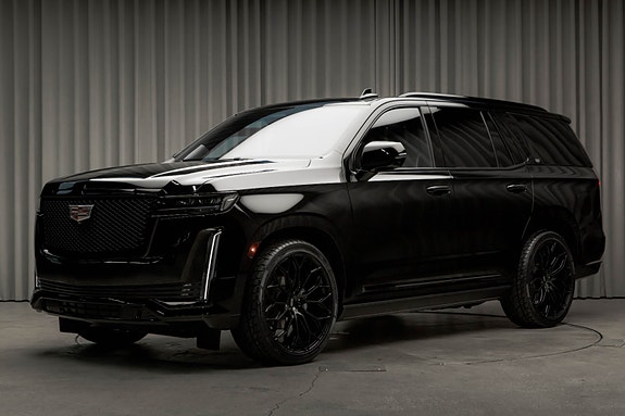 Cadillac Escalade 10 of 30