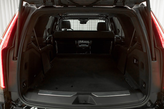 Cadillac Escalade 16 of 30