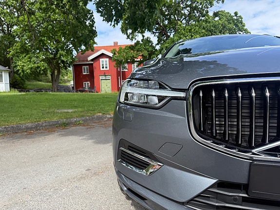 Volvo XC60 4 of 5