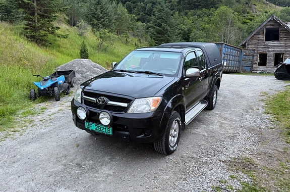 Toyota HiLux